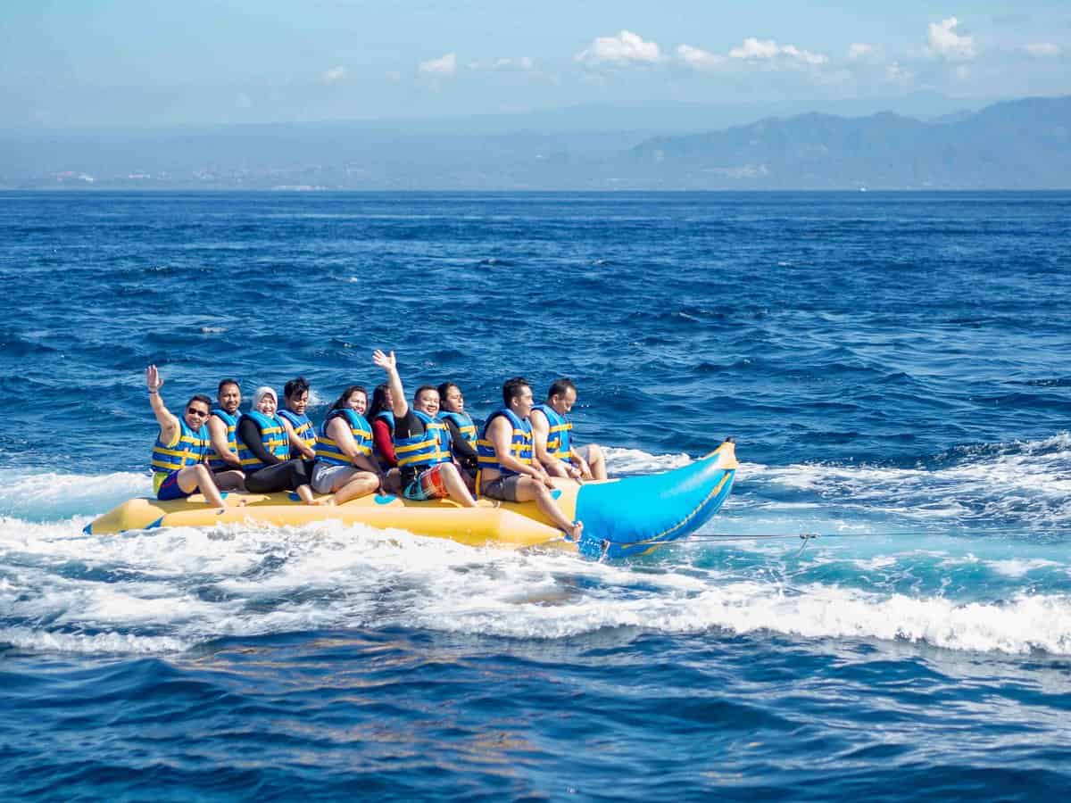 Banana Boat ,Sea walking With Shared Transfers