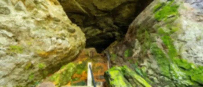 Ella Adventure Tour Ravana Caves, Ravana Falls, Ravana Pool Club and Flying Ravana