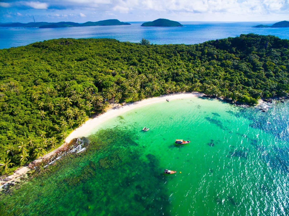 Explore South Phu Quoc – 6 Must-See Destinations: Pearl Farm, Pepper Farm, Ho Quoc Pagoda, Sao Beach, Coconut Prison & Sunset Town (SIC)