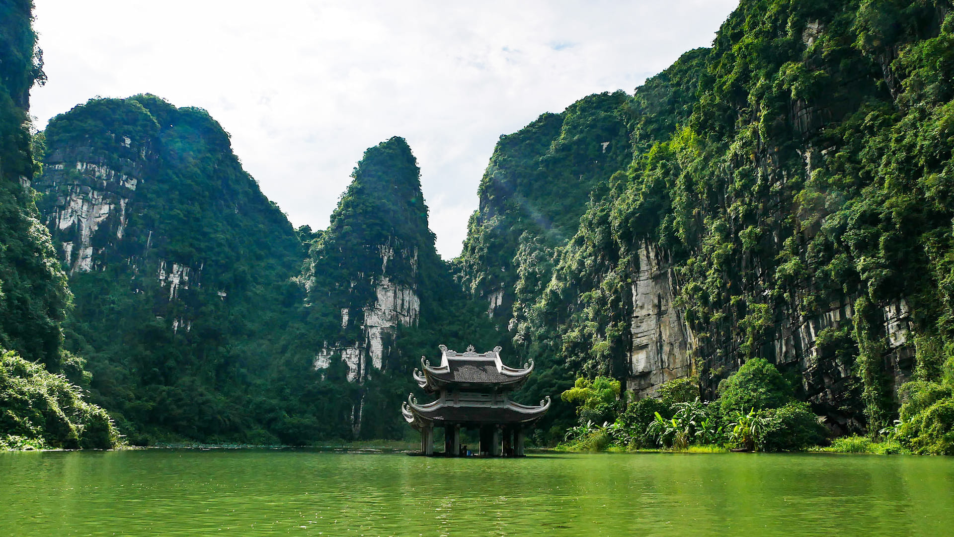 Ninh Binh : Hanoi - Hoa Lu - Trang An SIC