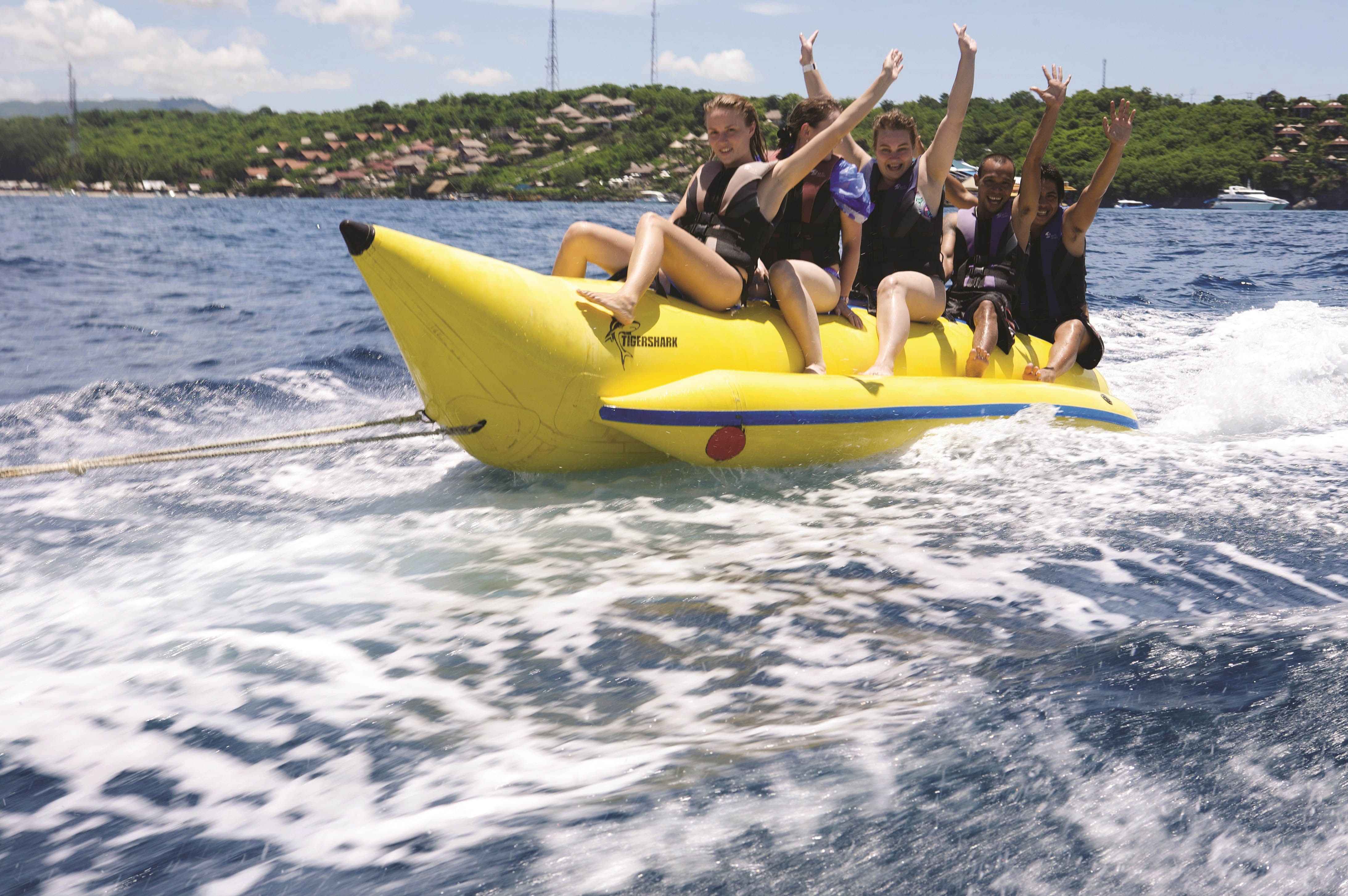 Parasailing, Banana Boat, Jet-Ski, Snorkeling With Shared Transfers