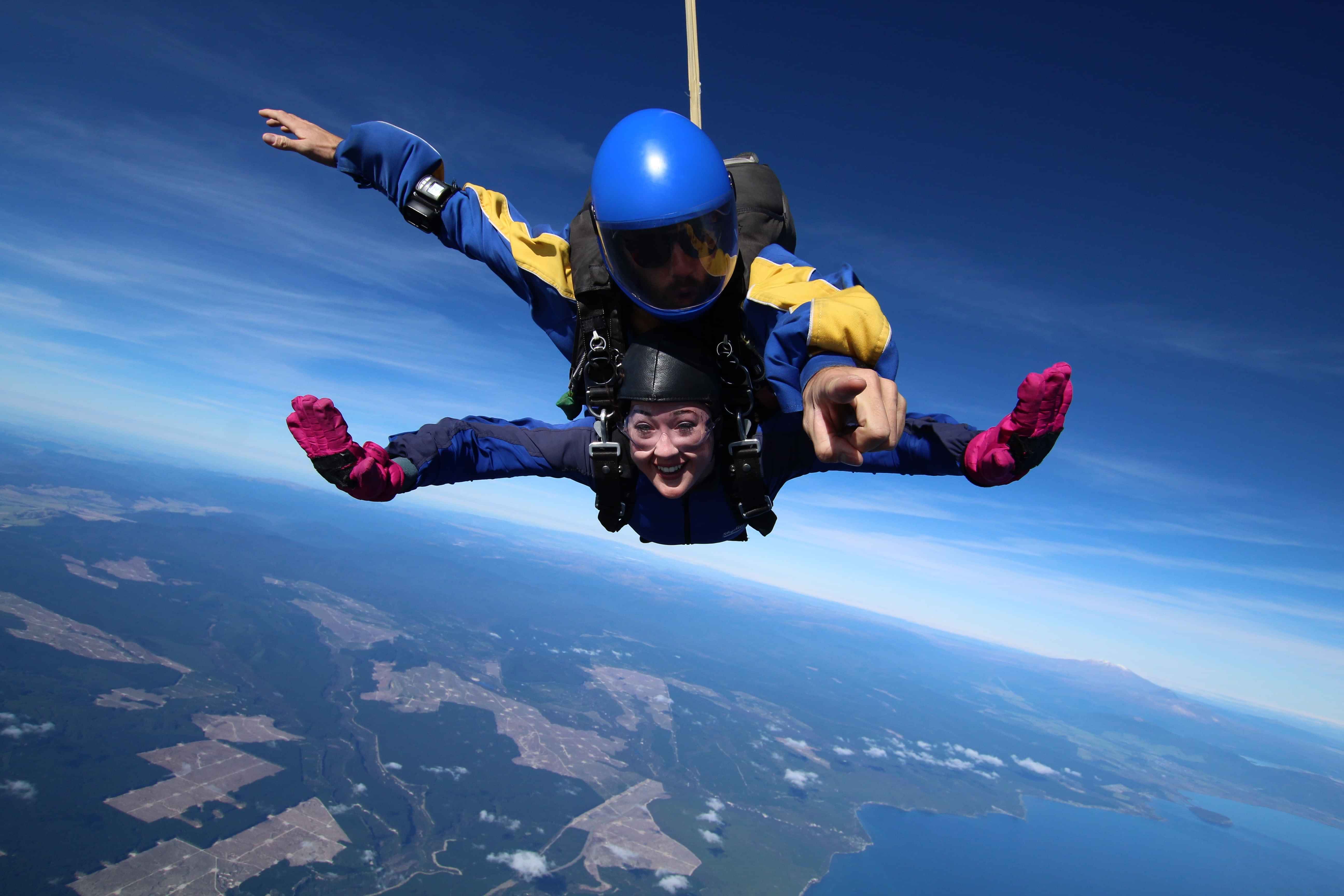 Taupo Sky Diving exposed to amazing aerial views