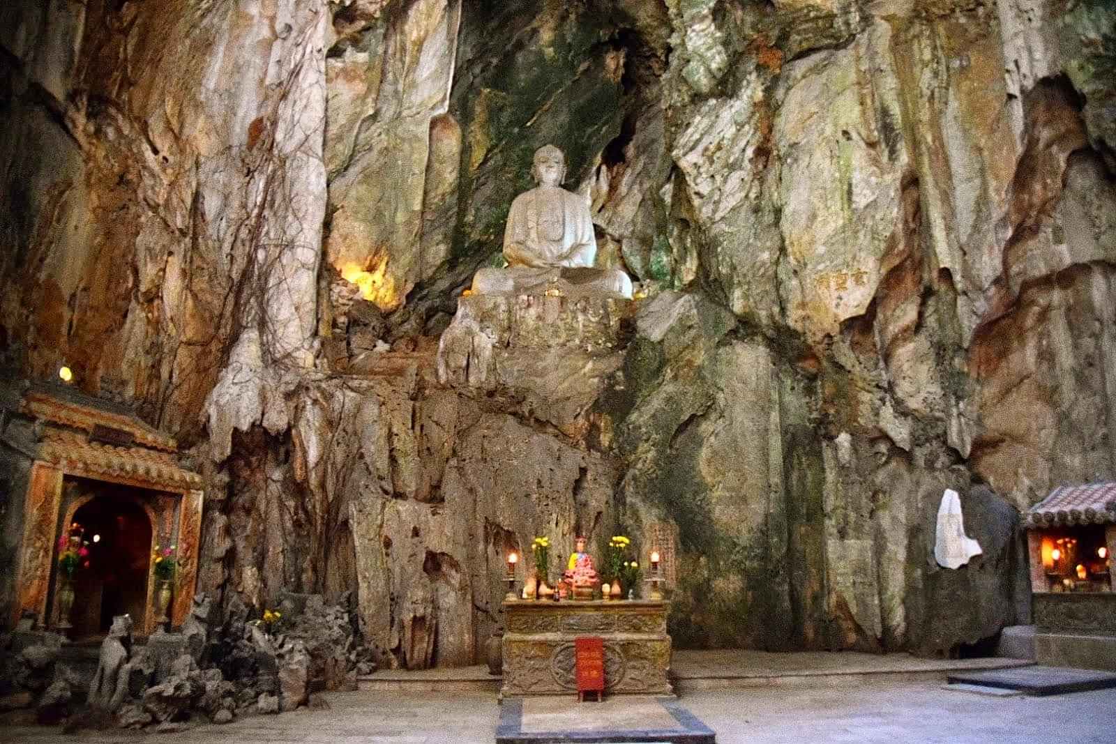 Half-day Marble Mountain, Han Market, Danang cathedral with private Transfers