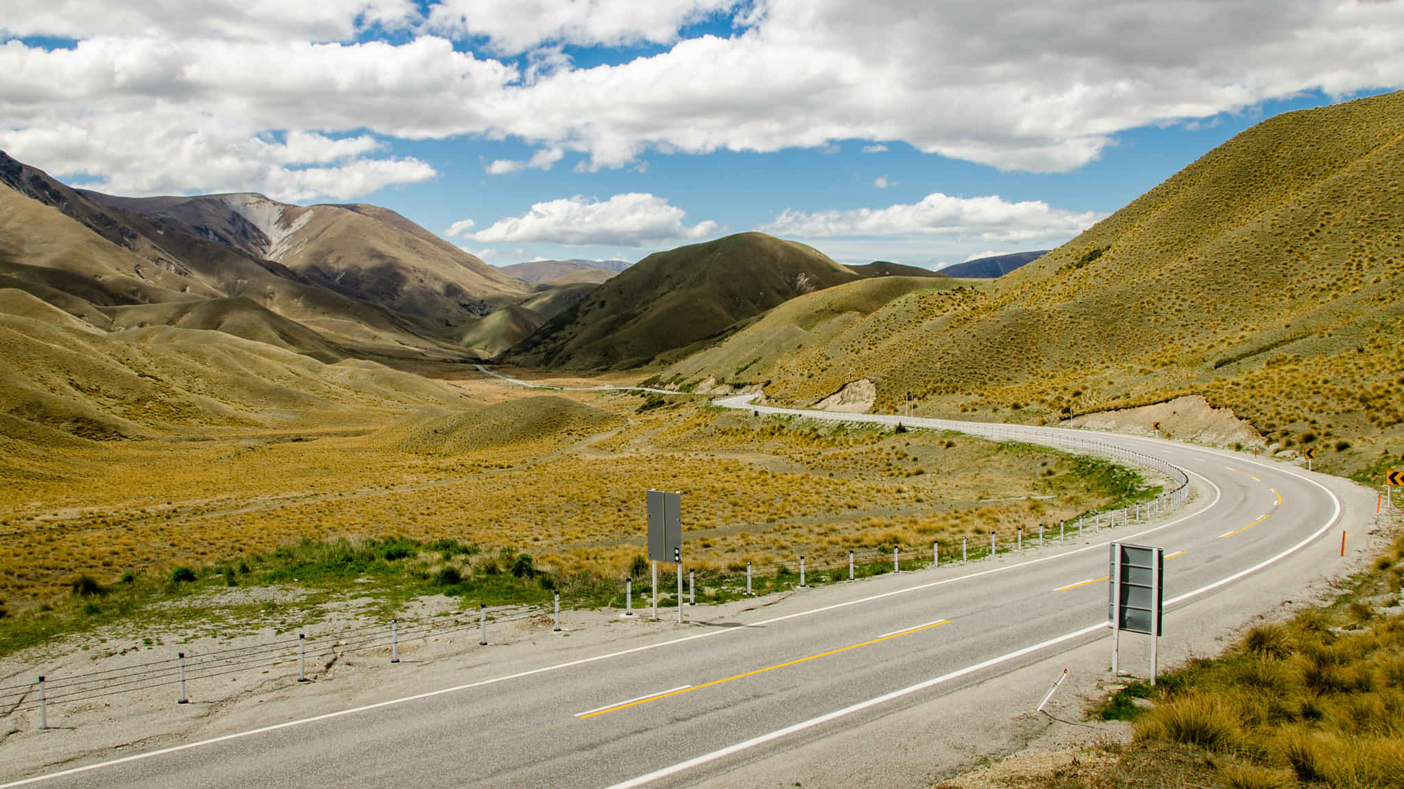 Mount Cook Full-Day Tour: Queenstown to Christchurch