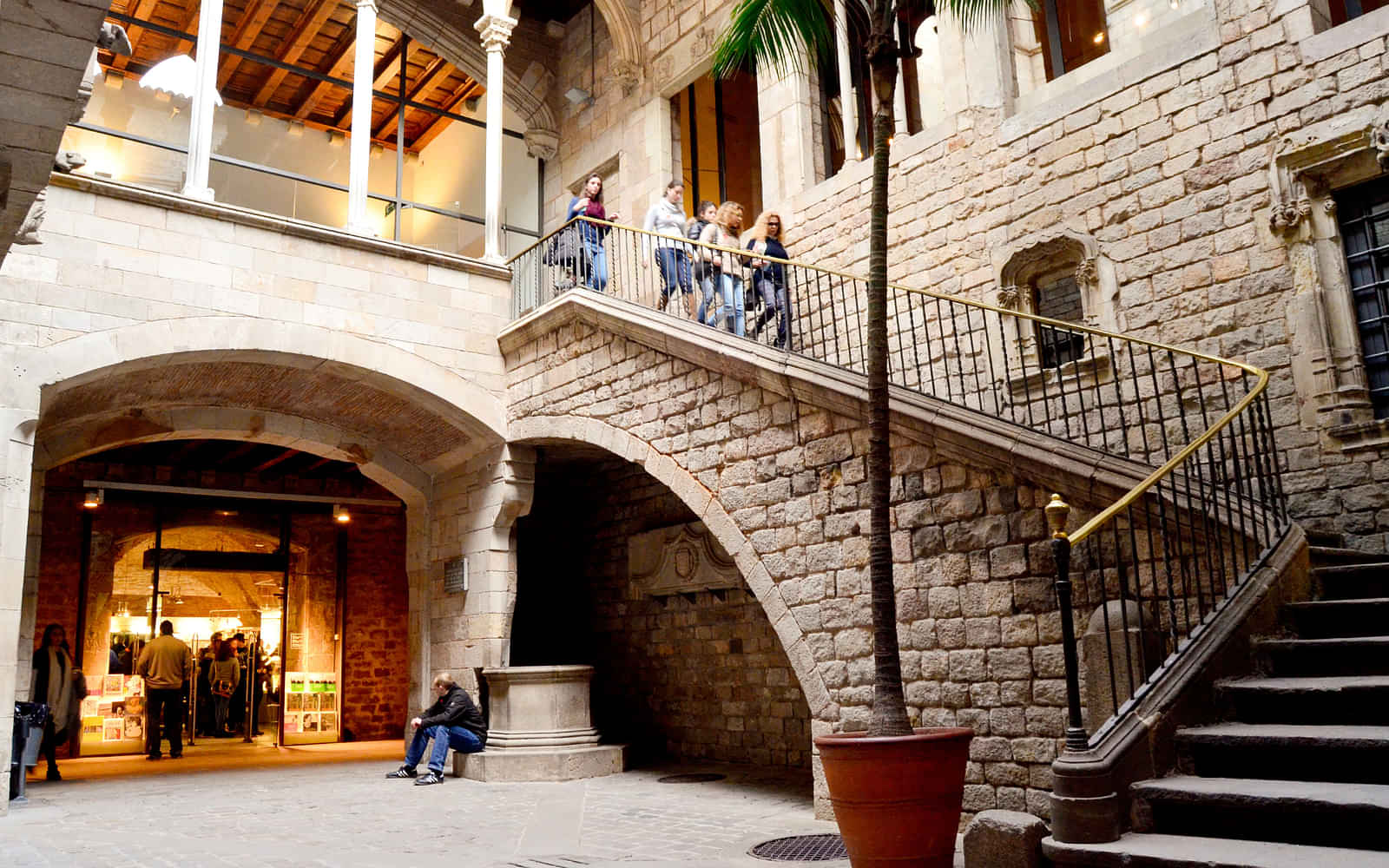 Picasso Museum Experience in Barcelona: Skip-the-Line Museum Access and Walking Tour