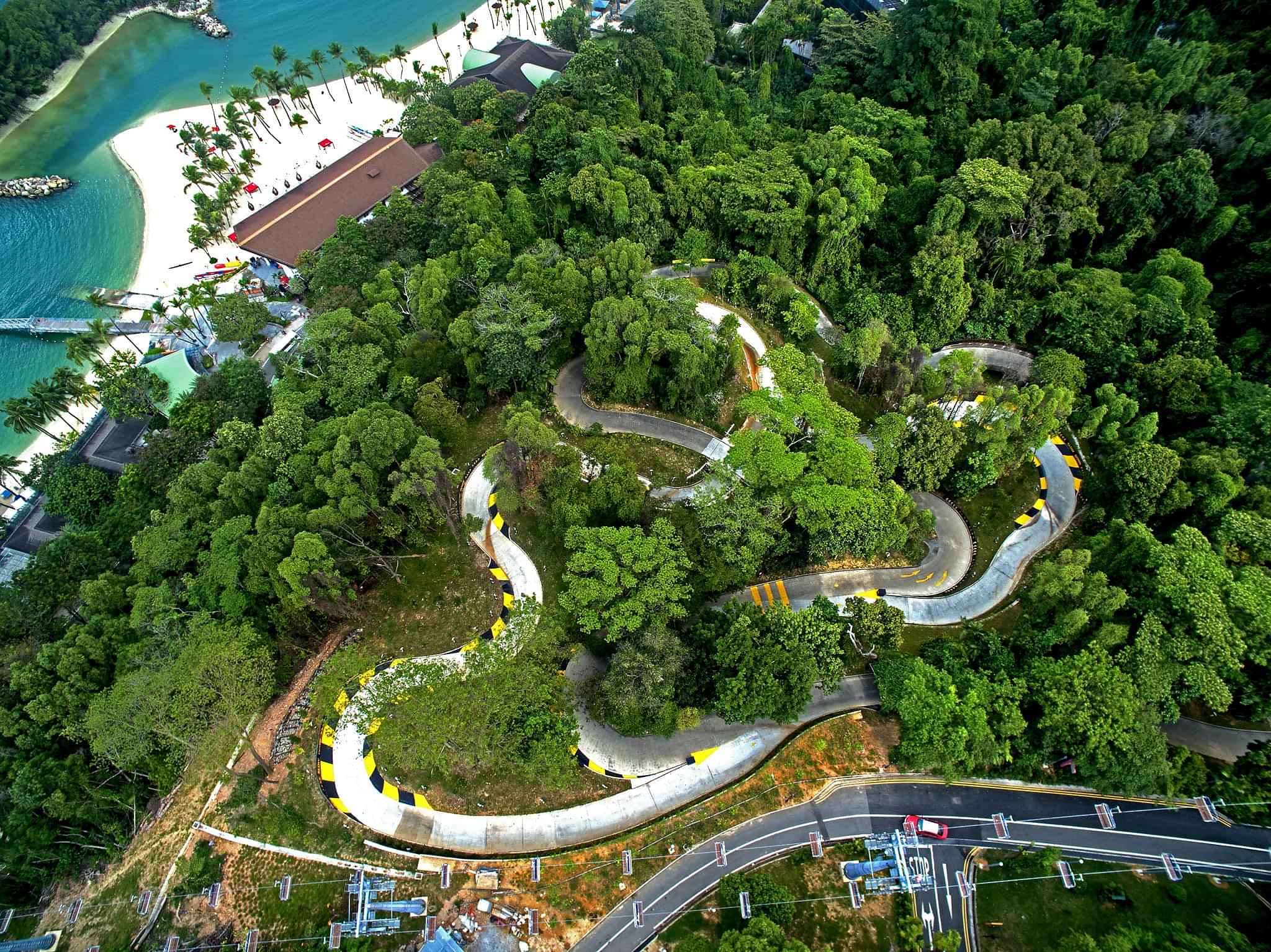 Sentosa cable car, Luge & Skyride (2 Rides) with Shared Transfer