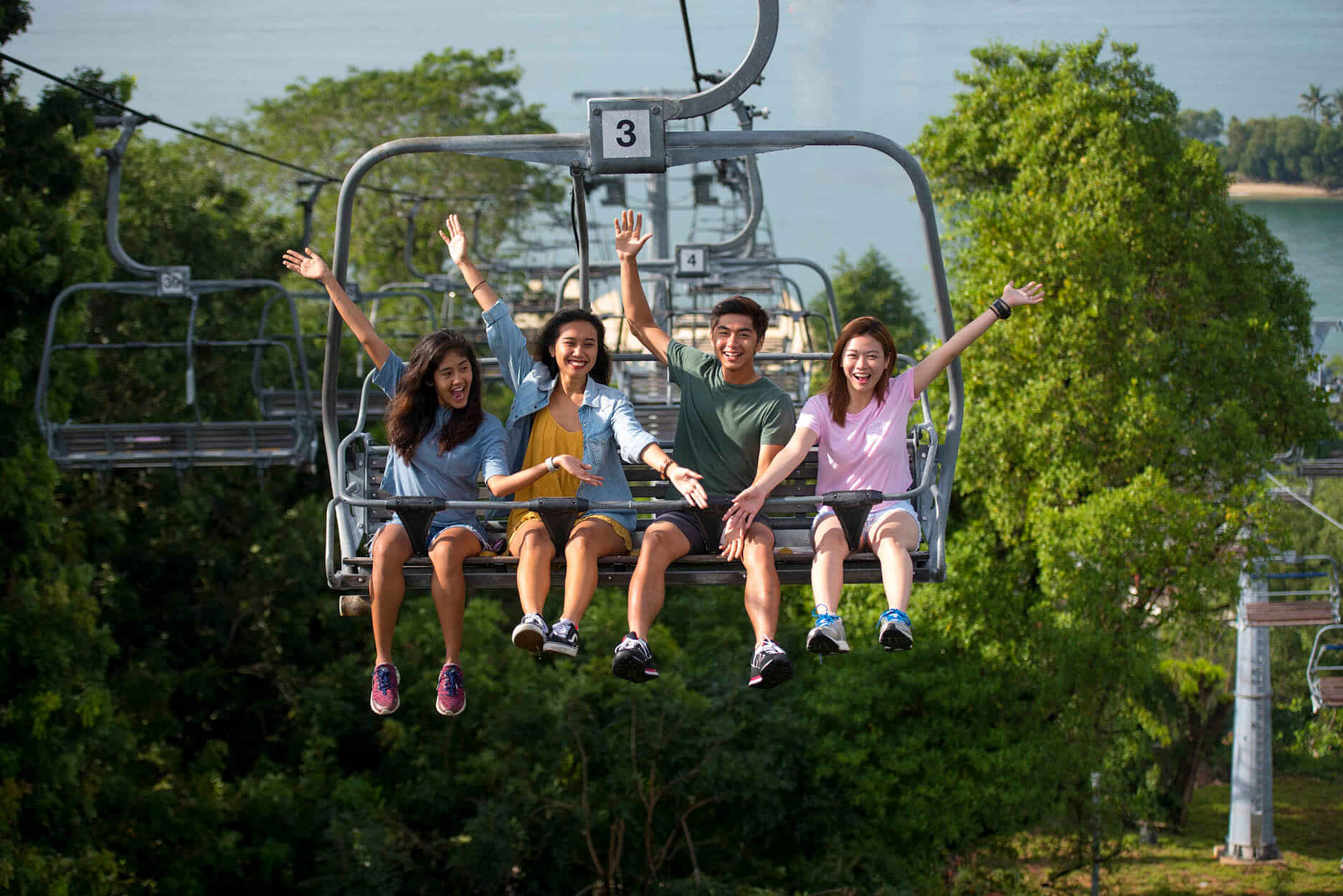 Sentosa Island Tour - Skyride & luge , Madame Tussauds - 4in1  [Madame Tussauds, IOS, Boat Ride, Ultimate Film Experience] Wings of Time with Shared Transfers