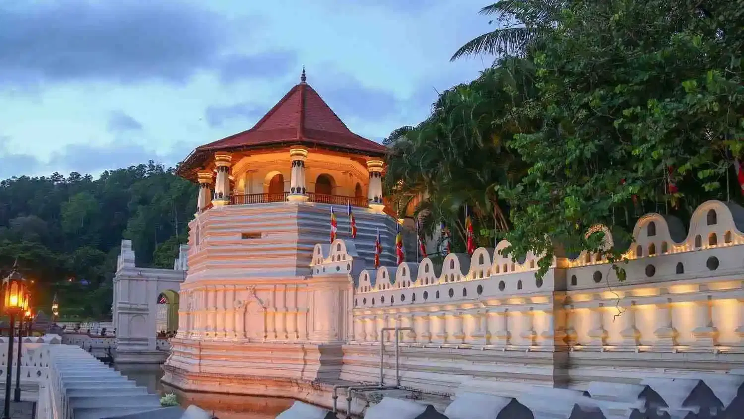 3 Nights | Nuwara & Kandy – Heritage & Hills