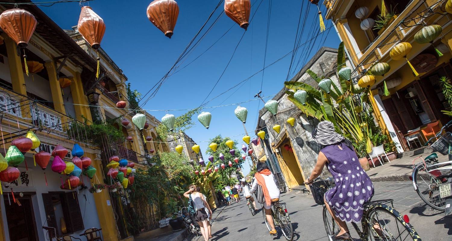 Grand Vietnam Discovery – Hanoi, Da Nang, Hoi An & Ho Chi Minh City