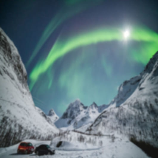 Awe-inspiring Iceland Northern Lights Tour Package