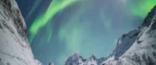 Awe-inspiring Iceland Northern Lights Tour Package