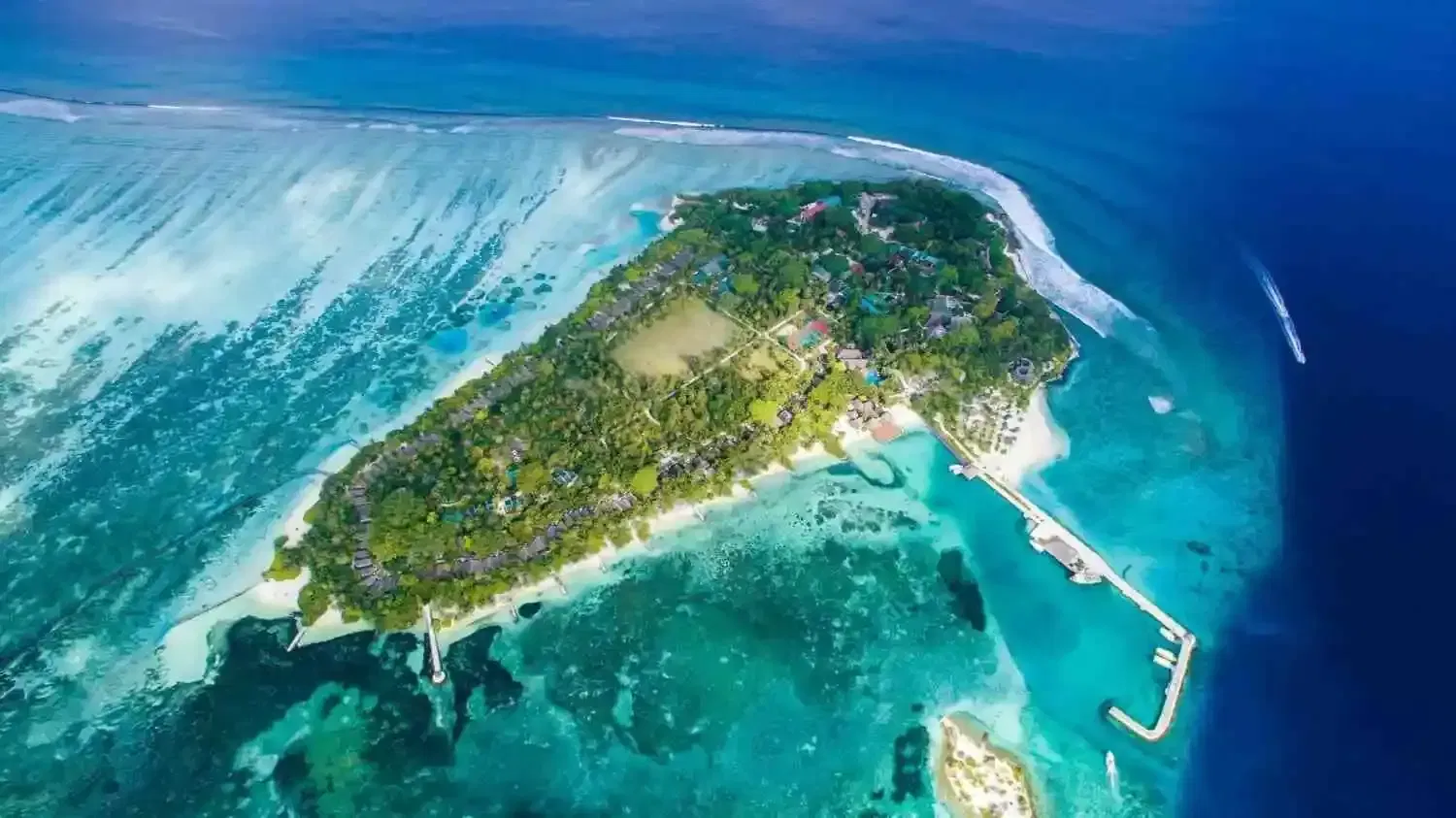 Tropical Surfsides Escape Hudhuranfushi Maldives