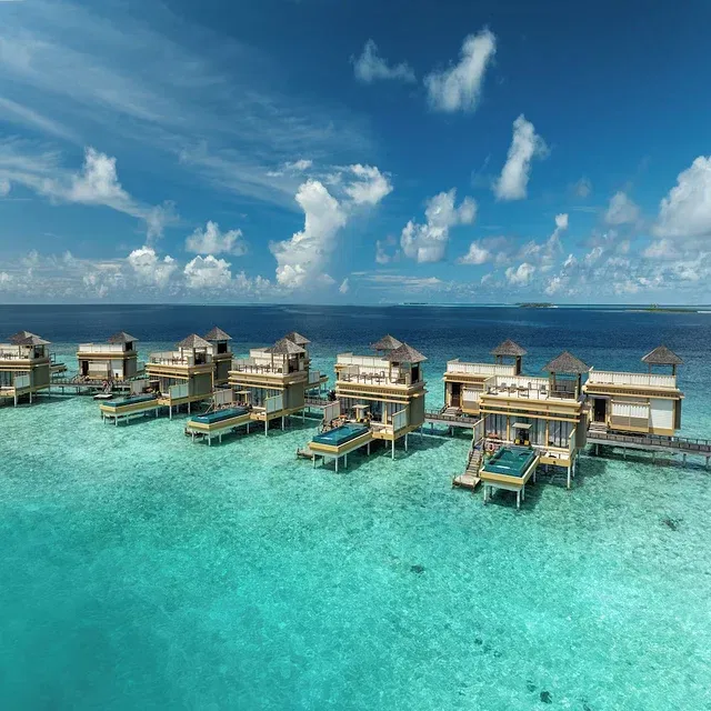 Ocean Villas with Private Pools - Angsana Velavaru