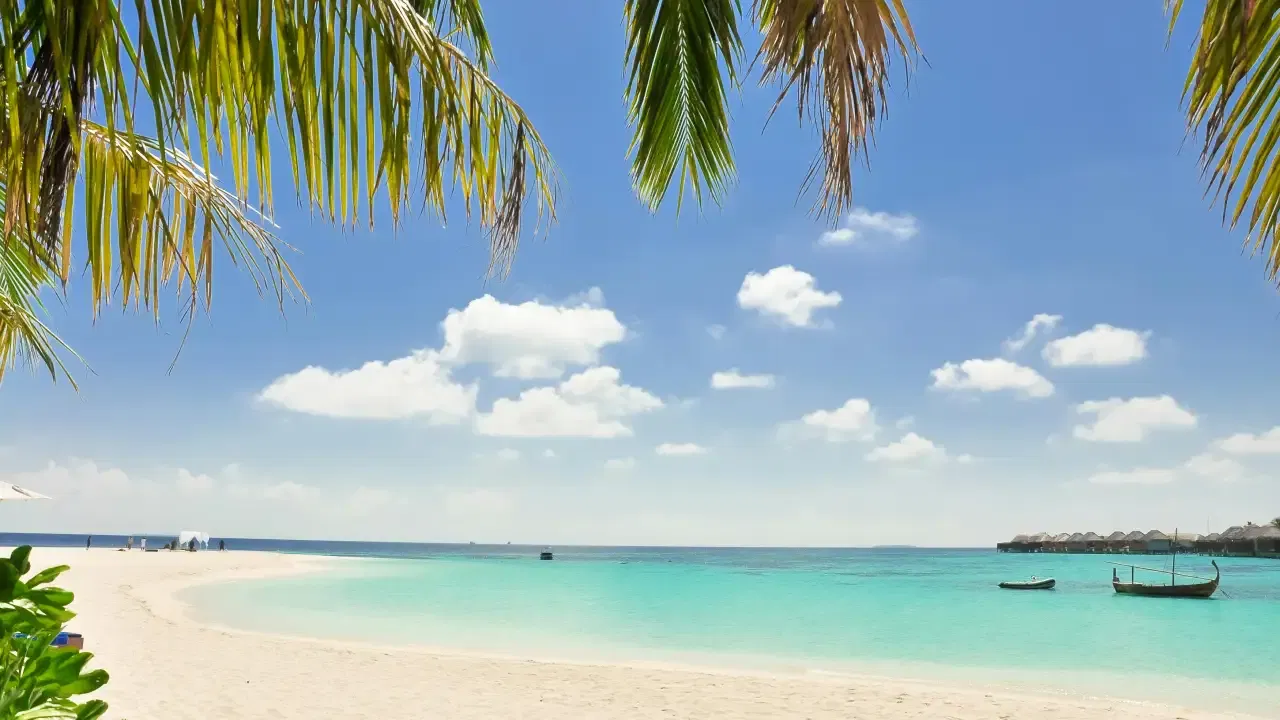 The perfect 5 day romantic Maldivian getaway.