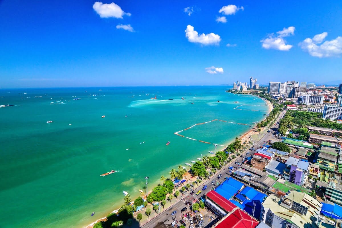 Glimpses of Thailand: 5 Days in Pattaya & Bangkok – Beaches, Shows & City Thrills