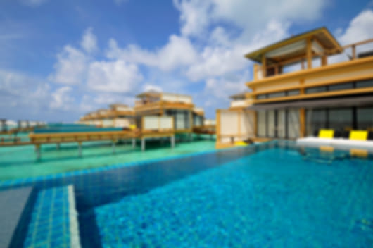 2 nights at Beachfront Villa & 2 nights at InOcean Pool Villa