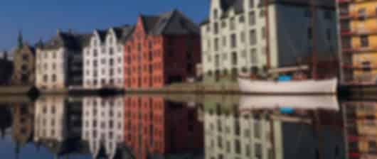 Enigmatic India to Norway Expedition: 10-Night Package