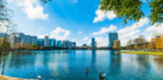 Stroll past the streets of Orlando, Las Vegas, Los Angeles and San Francisco with a 10 day stay