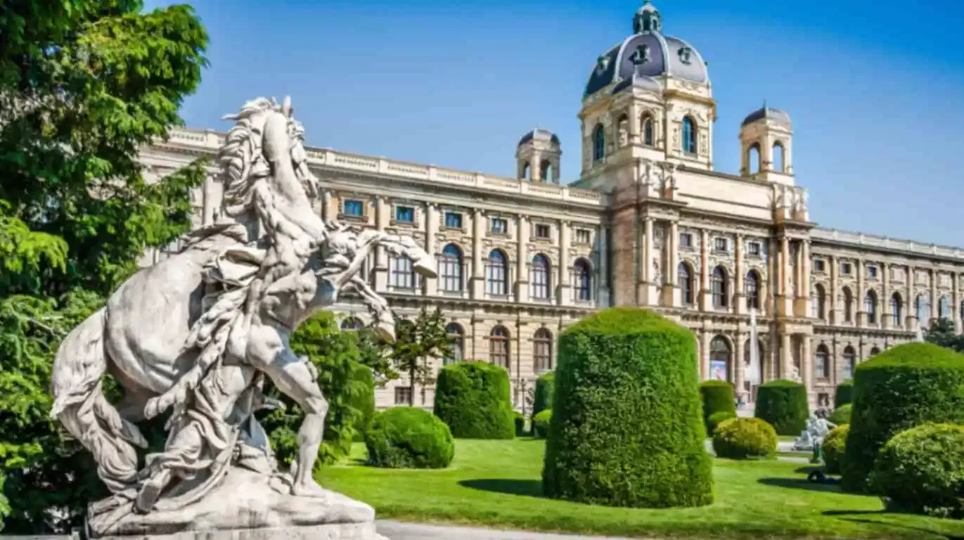 Prague + Vienna + Budapest 