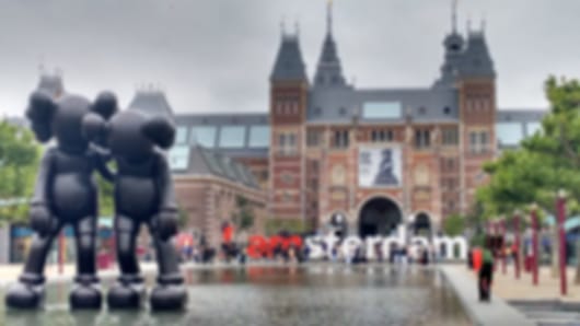 Rejuvenating 7 Nights Paris Amsterdam Package
