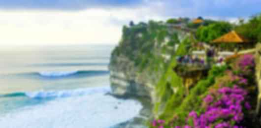 Enticing Bali Package with Sunset at Uluwatu Temple