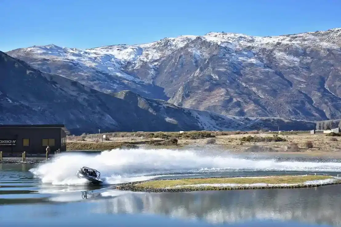 6 nights to Queenstown, Lake Tekapo and Christchurch
