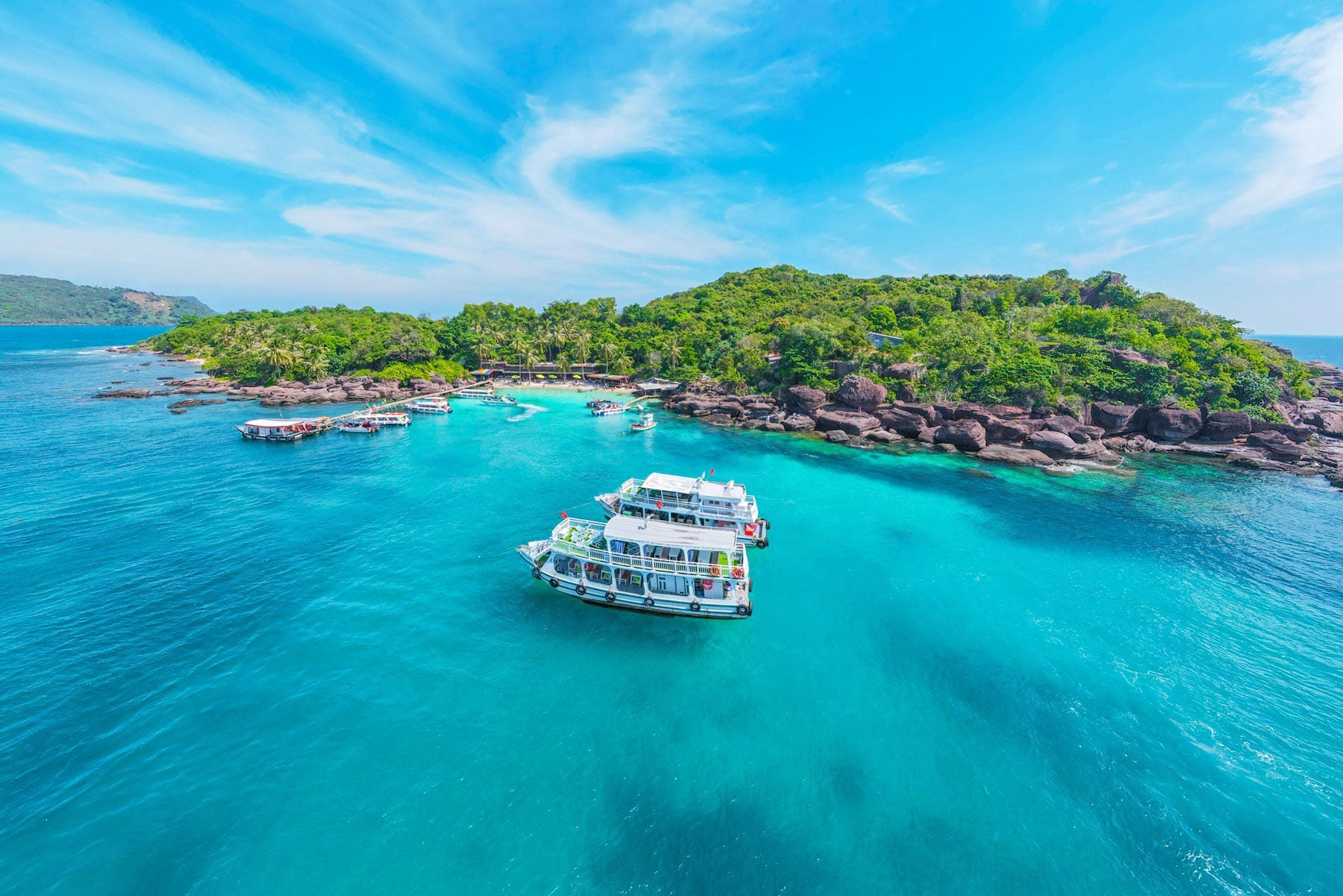 Best of Vietnam - 3 Nights Hanoi & 3 Nights Danang Tour Package