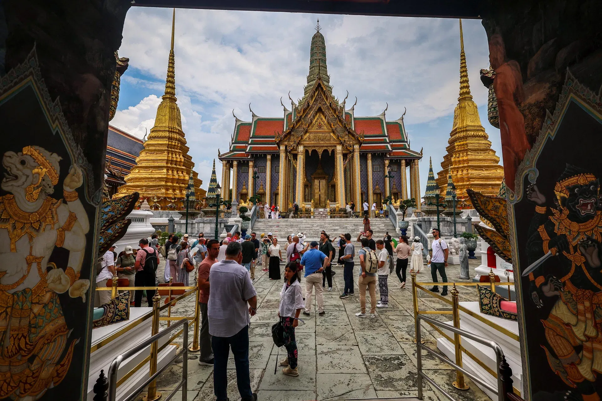 Amazing Bangkok Couple Packages