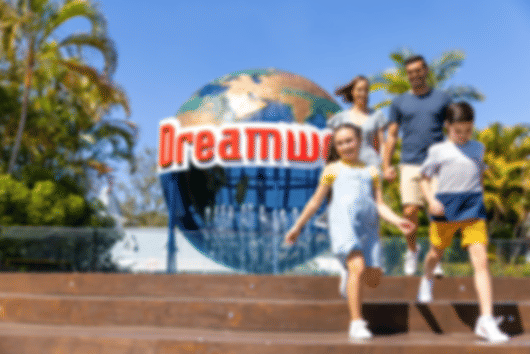 Queensland Uncovered: City Vibes to Coastal Highs