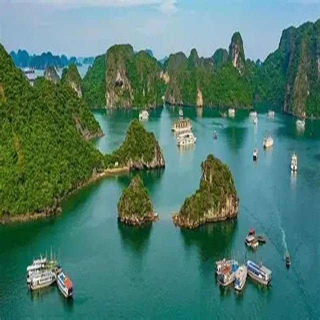 6N Hanoi, Halong, Ninh Binh & Da Nang - Vietnam Highlights
