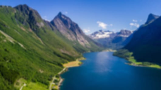 Spellbinding India to Norway Escape: 8-Night Tour Packages