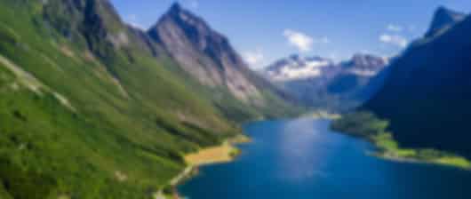 Spellbinding India to Norway Escape: 8-Night Tour Packages
