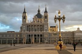 Unforgettable Spain Adventure: 6-Night Epic Travel Packages