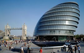 Blissful London Retreat: 6-Night Package for Couples