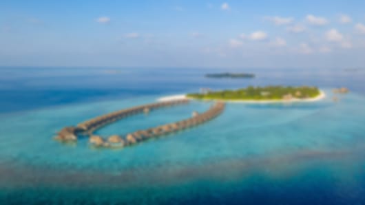 A Dazzling Maldives Holiday Package to Medhufushi Island Resort
