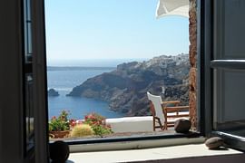 Stunning 13 Nights Greece Tour Packages with Airfare from India 