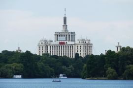 Romania magic: Experience the beauty of Bucharest and Budapest in this 6 night itinerary