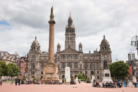 Stroll past the streets of Dublin, Nottingham, Glasgow and London with a 10 day stay