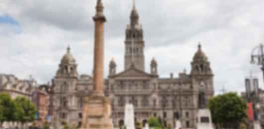 Stroll past the streets of Dublin, Nottingham, Glasgow and London with a 10 day stay
