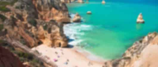 Inexpensive 8 night itinerary to tour Portugal
