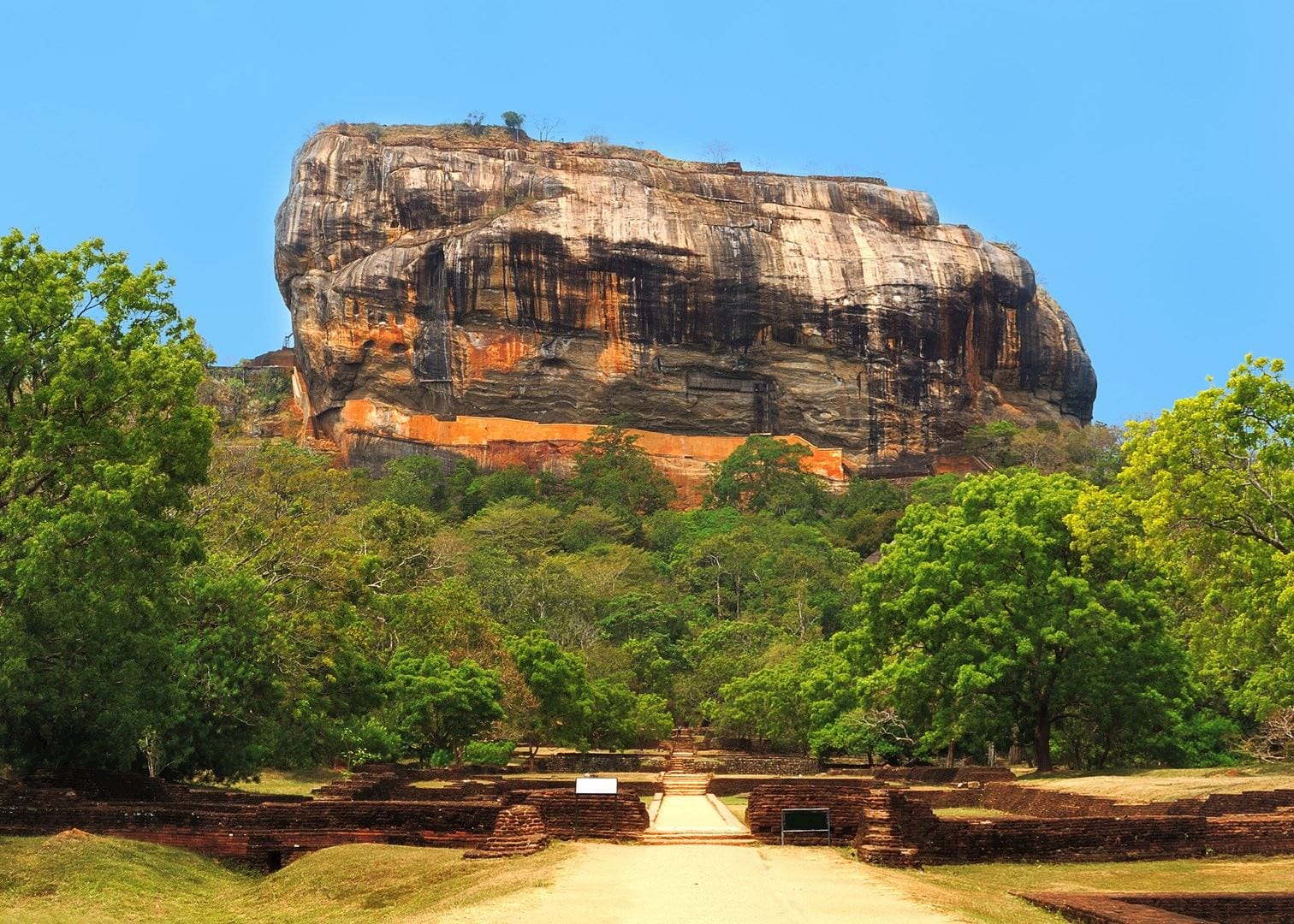 Couple Holiday: 6 Nights In Sigiriya And Bentota