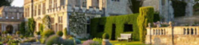 Friends Getaway: 11 Nights In Edinburgh, Cotswolds, London And Windermere