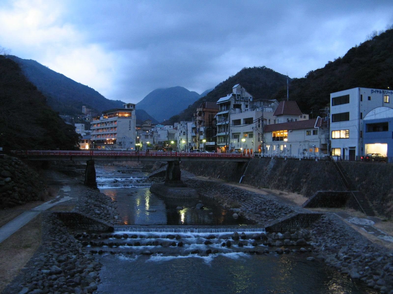 Family Escape: 10 Nights In Tokyo, Osaka And Hakone