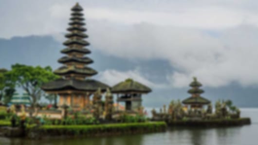 Art lover's holiday: Lose yourself in marvellous Bali + Singapore