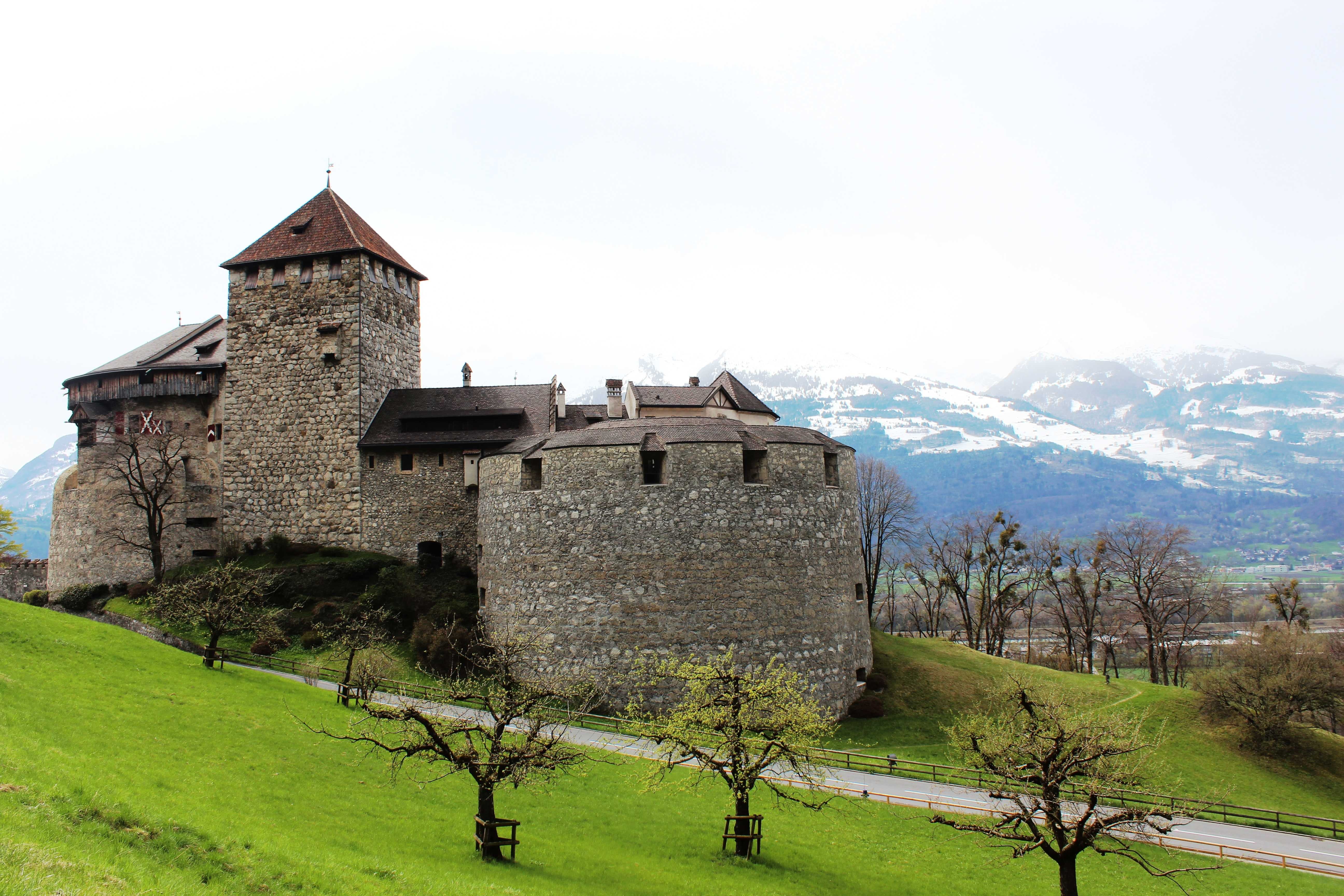 Couple Getaway: 21 Nights In Vaduz, Innsbruck, Venice, Amsterdam, Zurich, Brussels, Rome, Paris, Florence, London And Frankfurt