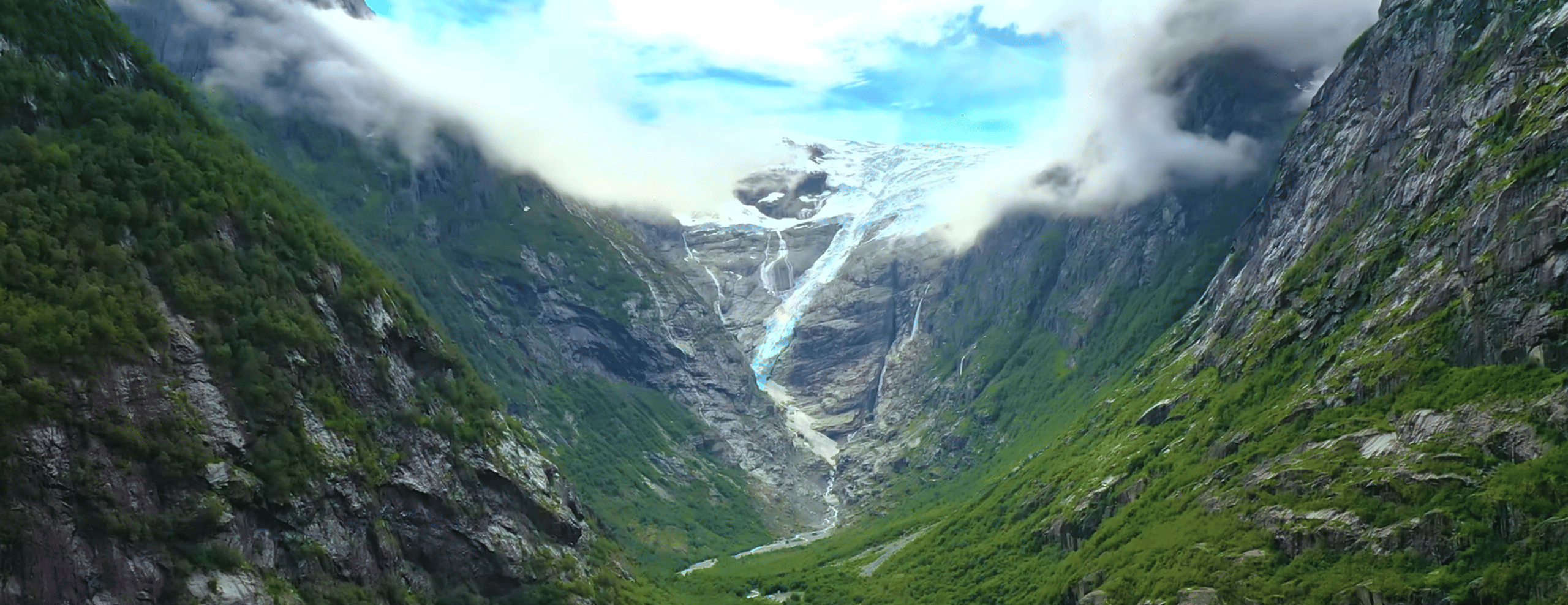 International Tour Packages under Seventy Five Thousand