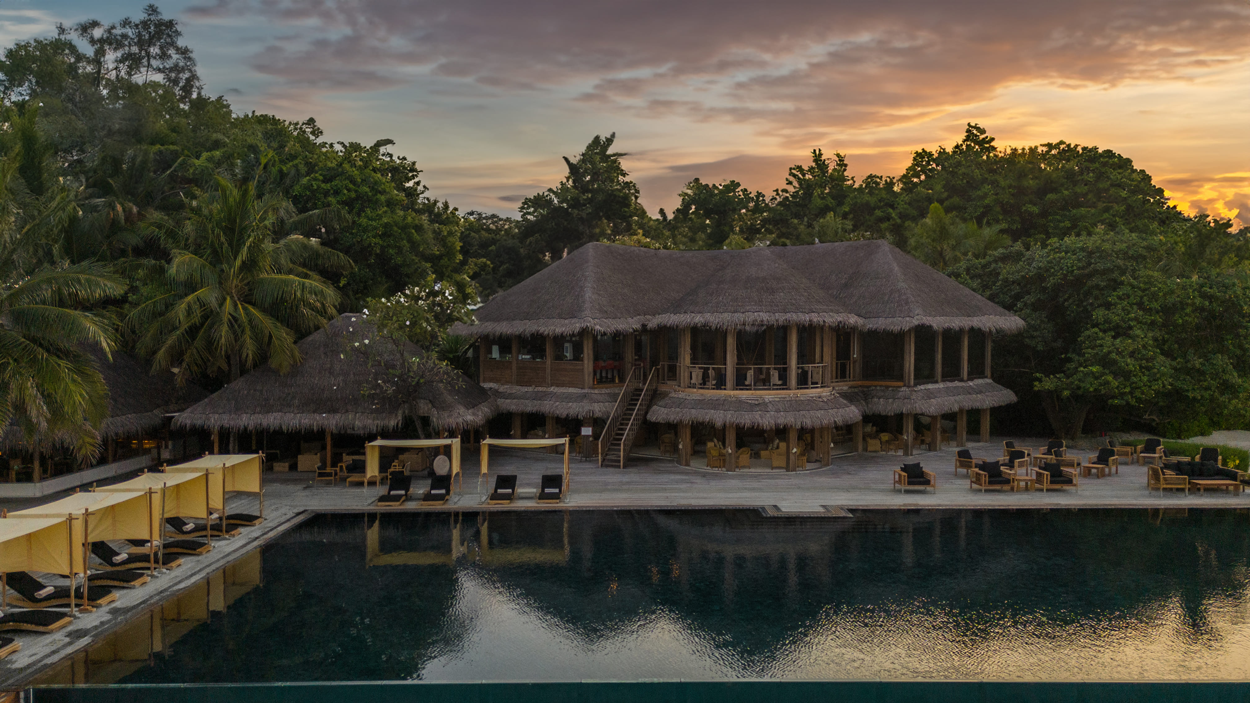 Coco Bodu Hithi Maldives Packages