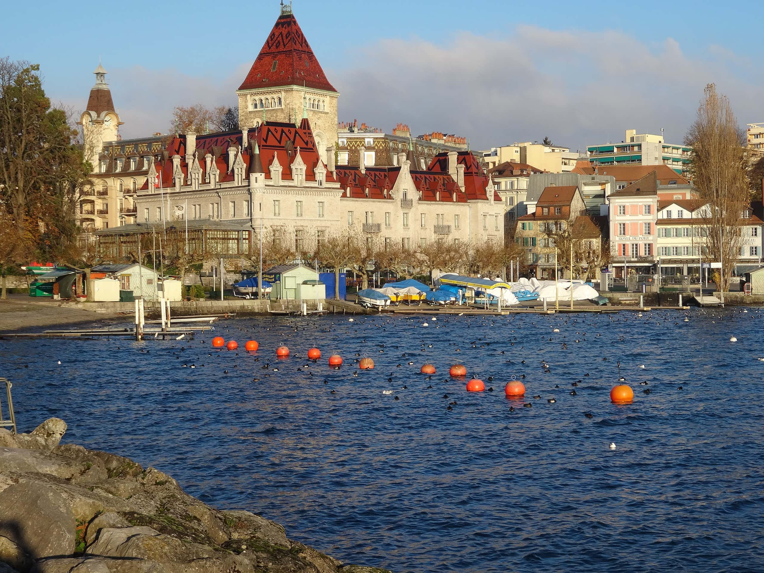 Lausanne Tour Packages