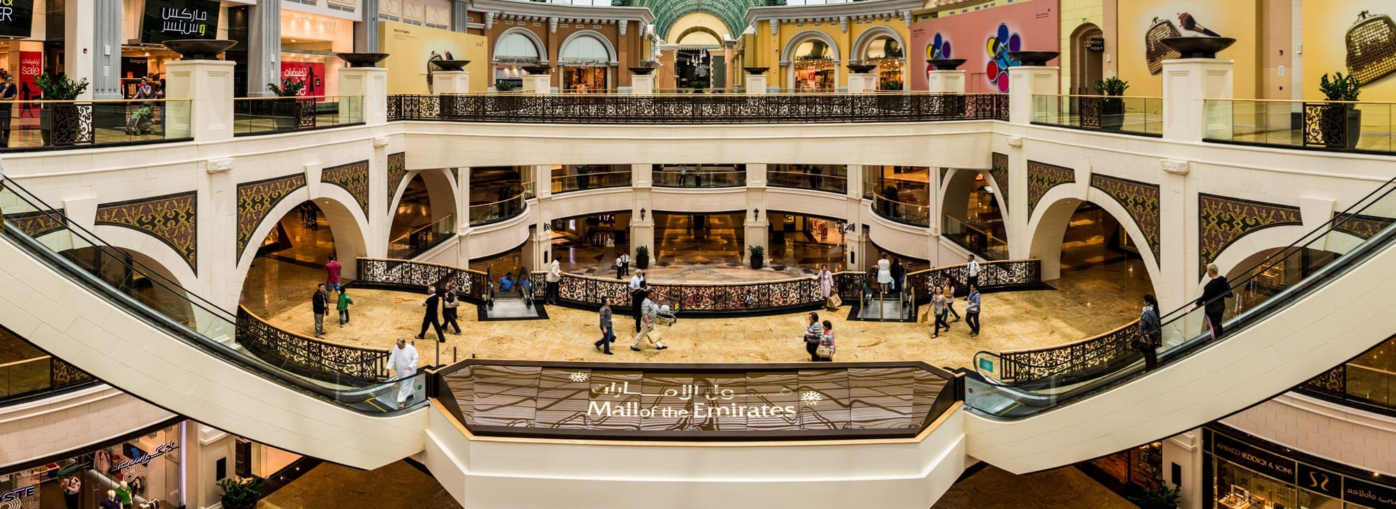 Shopping vacations in Dubai