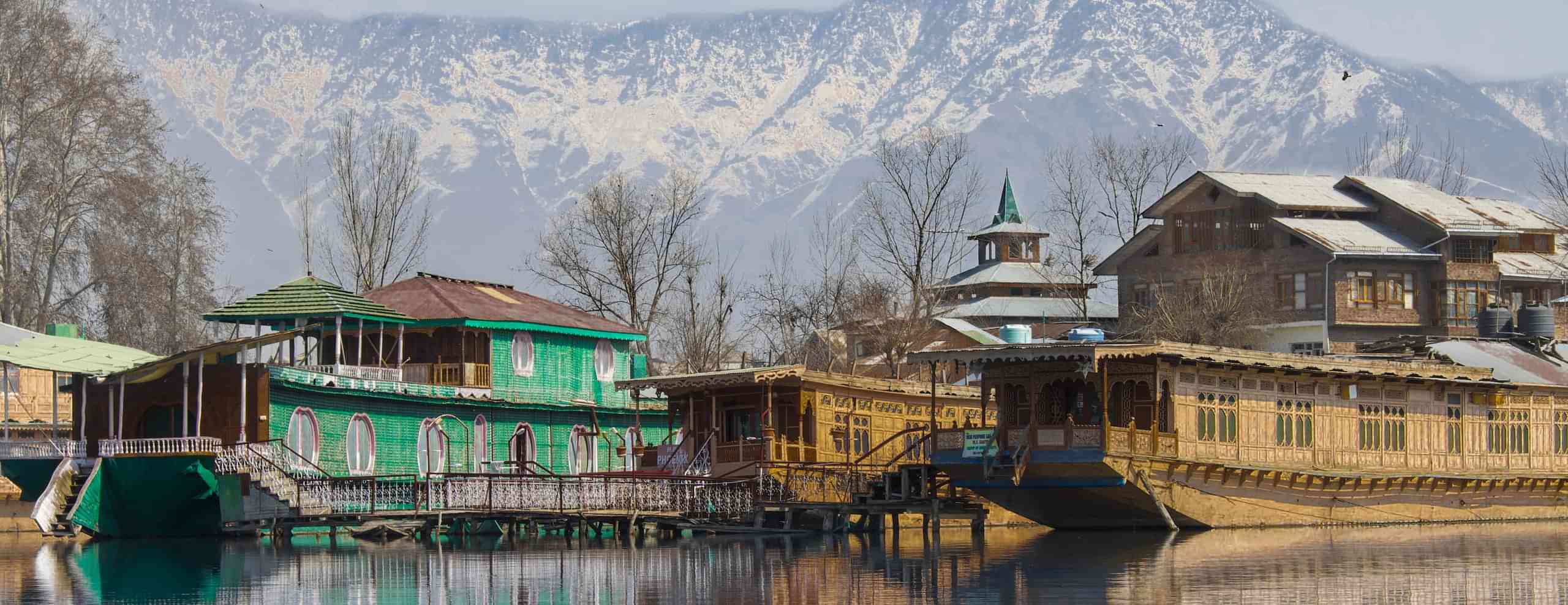International Tour Packages from Srinagar
